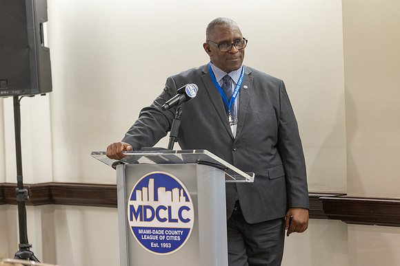 121425 MDCLC-386