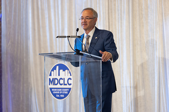 121425 MDCLC-537