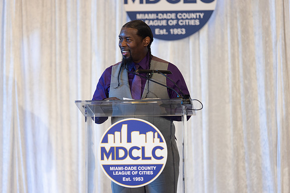 121425 MDCLC-555