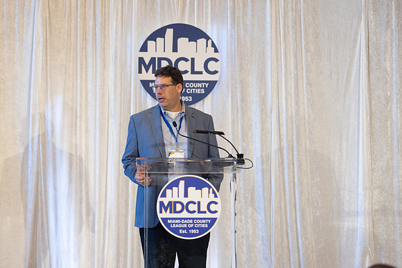 121425 MDCLC-581