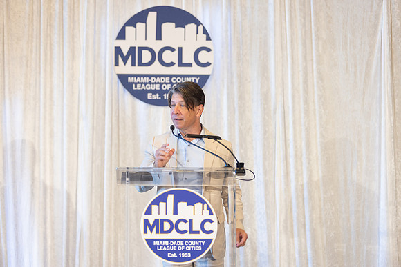 121425 MDCLC-661