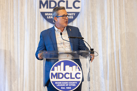 121425 MDCLC-669