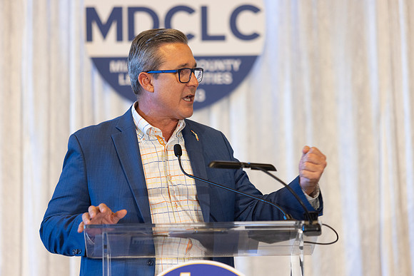 121425 MDCLC-674