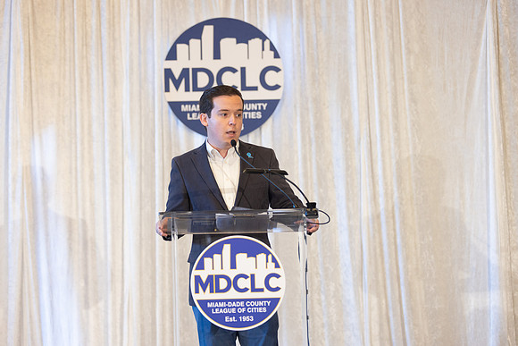 121425 MDCLC-693