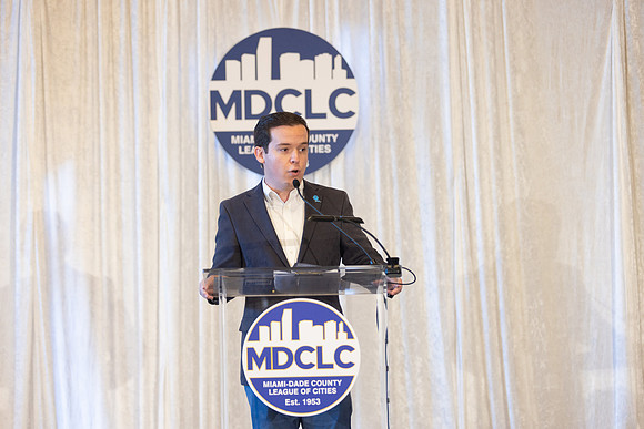 121425 MDCLC-692