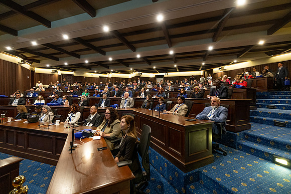 121425 MDCLC-821
