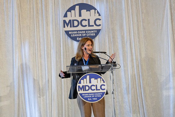 121425 MDCLC-945