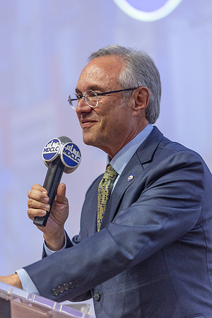 4P4A6710